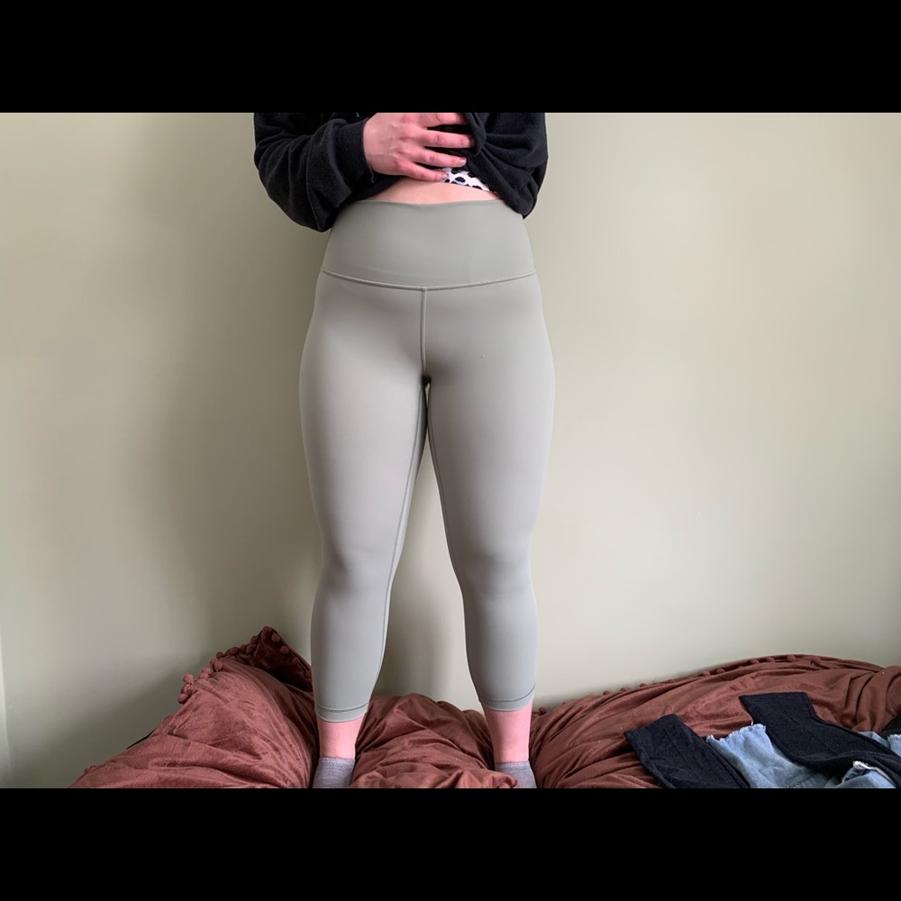 Like new lululemon leggings